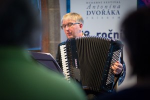 1500