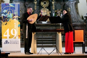 HF AD 2017 - 2. 5. - Jindřich Macek a Silvie Mechová - duet loutny s flétnou
