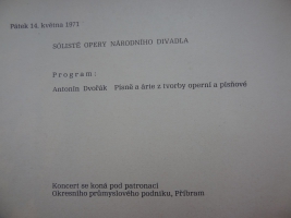 Program-cast-19