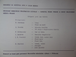 Program-cast-18